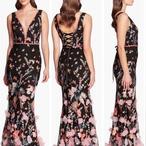 Marchesa Butterfly Murmuring Gown. Size 6